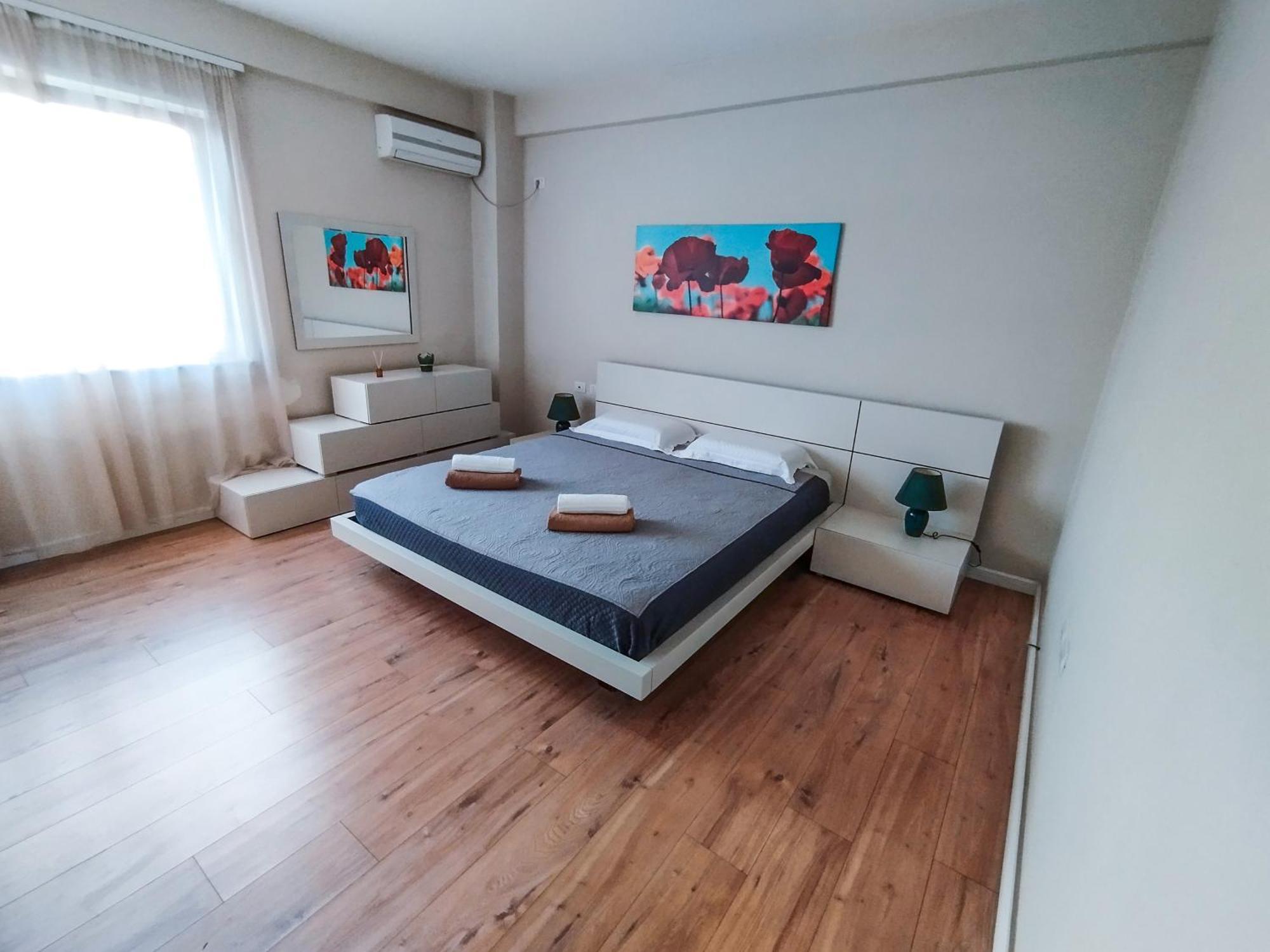 Kora Apartaments - Relaxing Escape Tirana Buitenkant foto